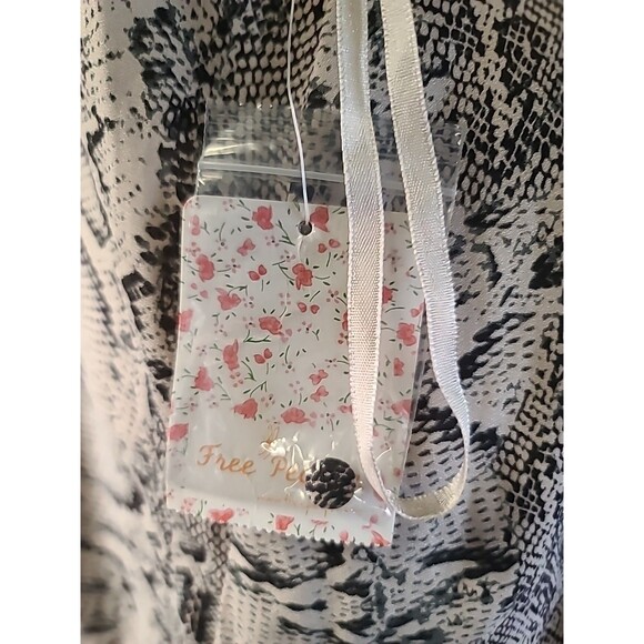 NWT Free People Medium Through The Night Snakeskin Printed Tank  High Neck - Picture 4 of 10